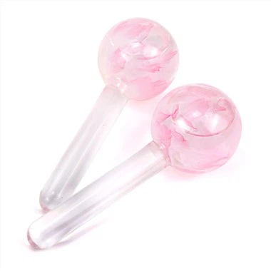 ลูกโลกน้ำแข็งสีชมพูสำหรับใบหน้า