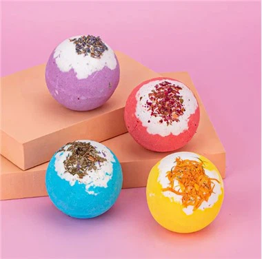 ระเบิดอาบน้ำพร้อมกลีบดอกไม้